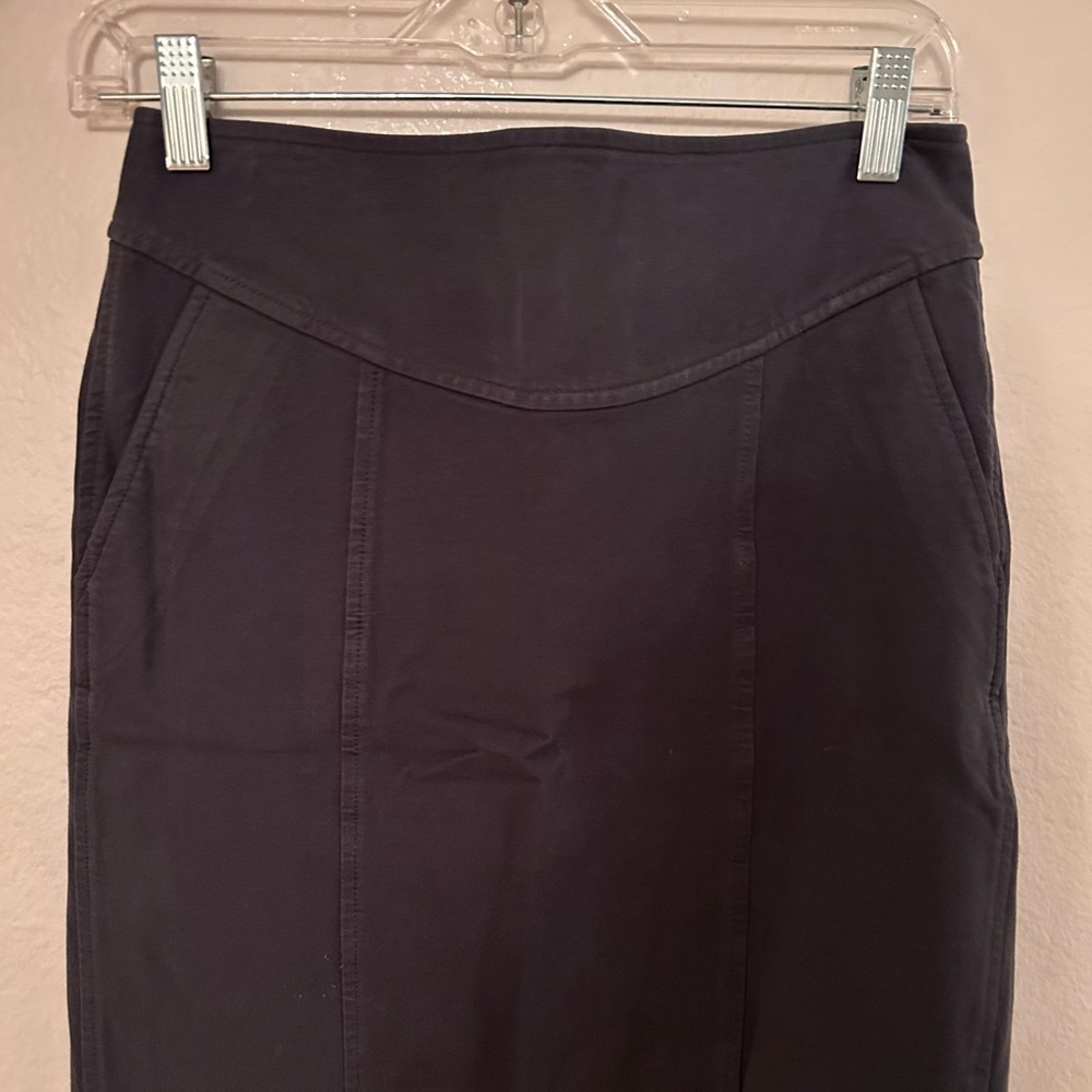Banana Republic casual stretch size 4 skirt